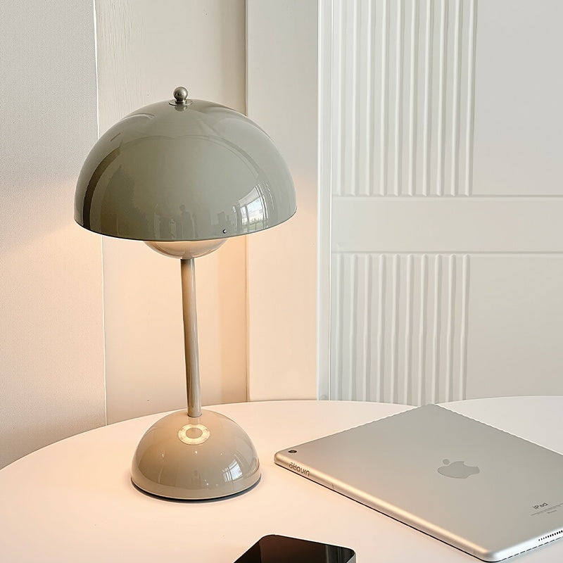 Retro Bud Table Lamp Wireless Charging Ambient Table Lamp