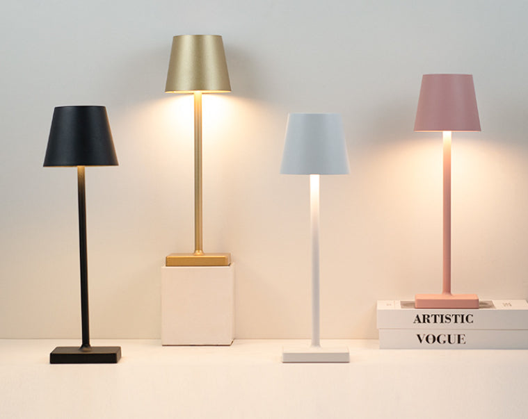 Lampe de table à recharger LED en aluminium